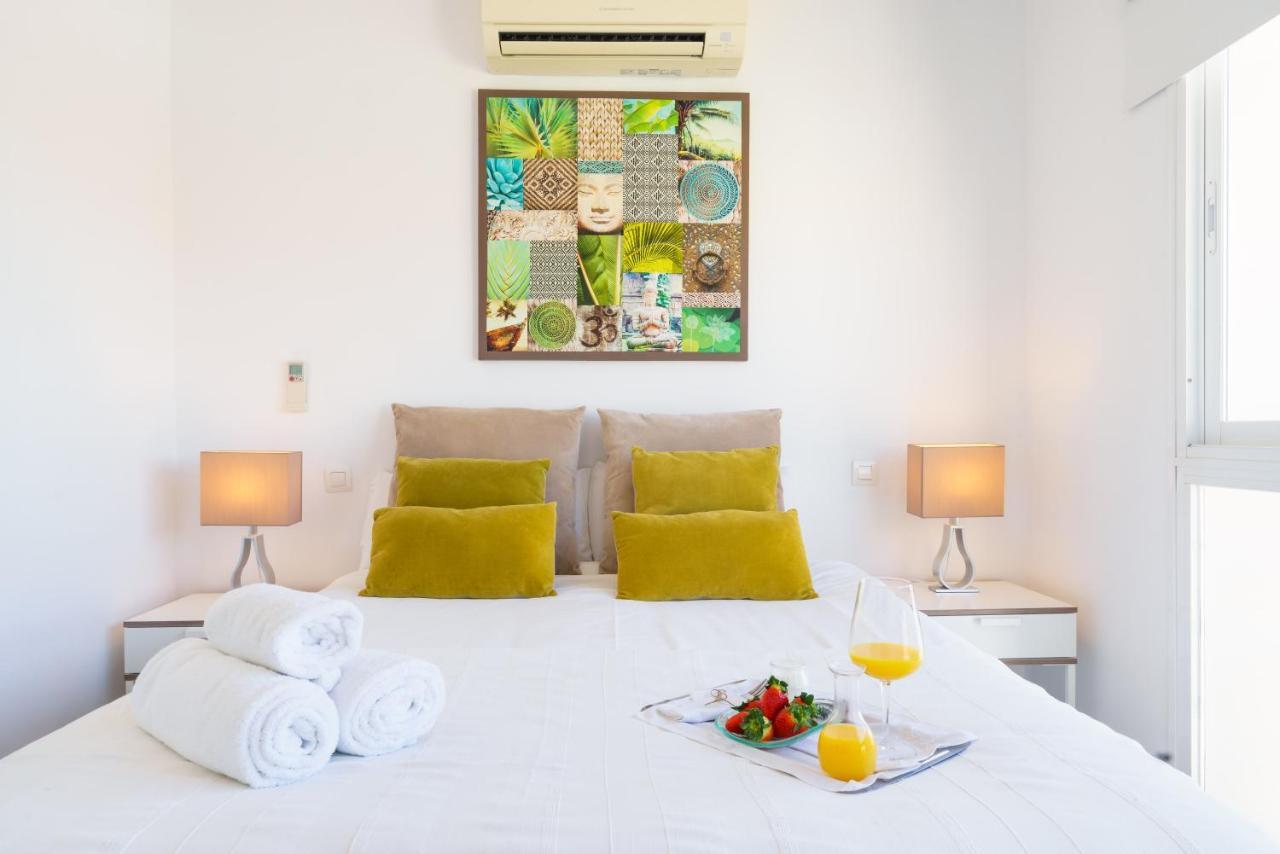Lu&Cia Malaga Skyline Apartment ภายนอก รูปภาพ