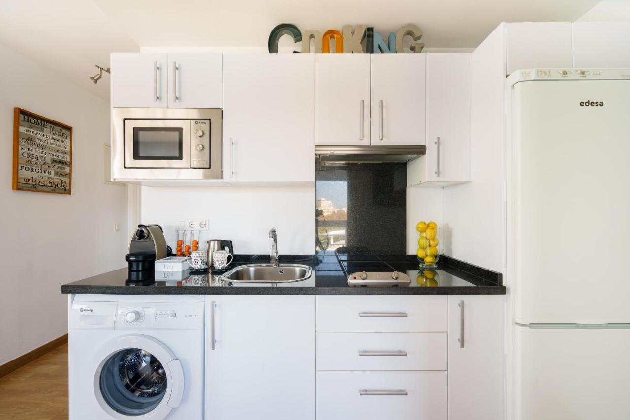 Lu&Cia Malaga Skyline Apartment ภายนอก รูปภาพ